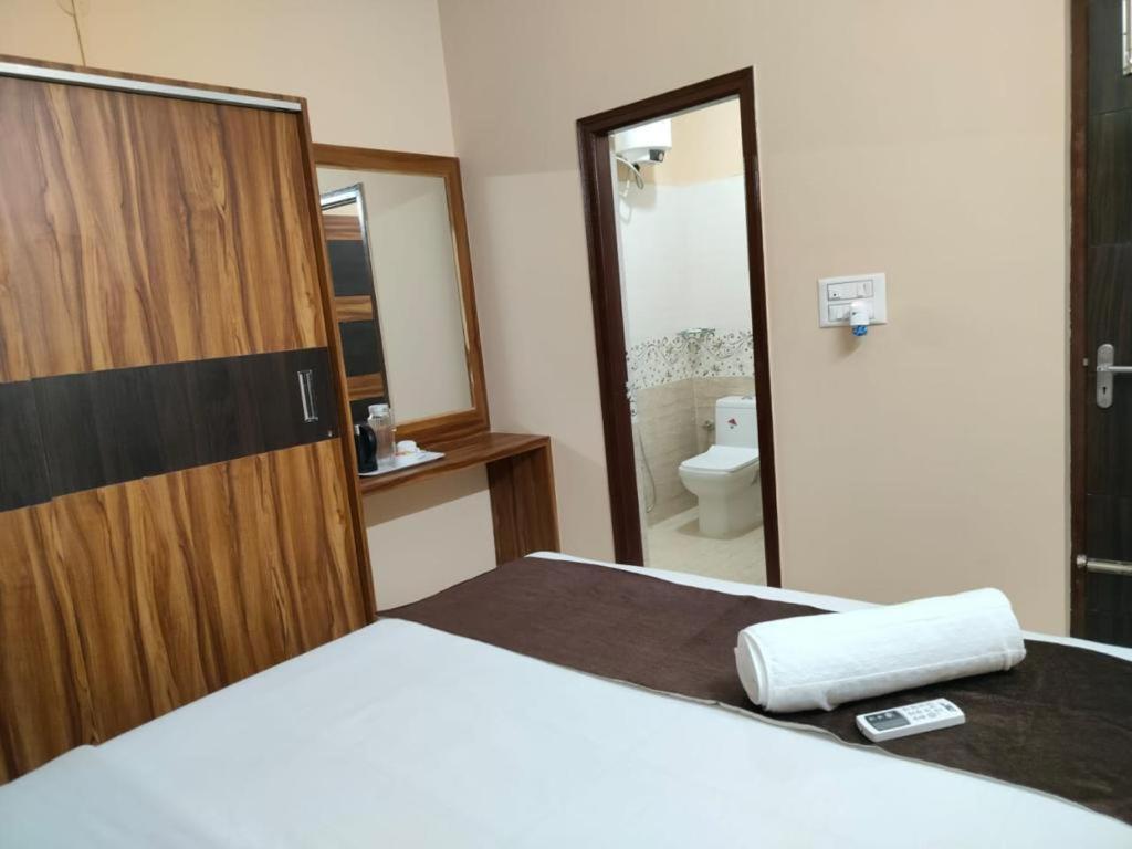 Golden Chariot 1Bhk Flat Manyata Tech Park Bangalore Exterior foto