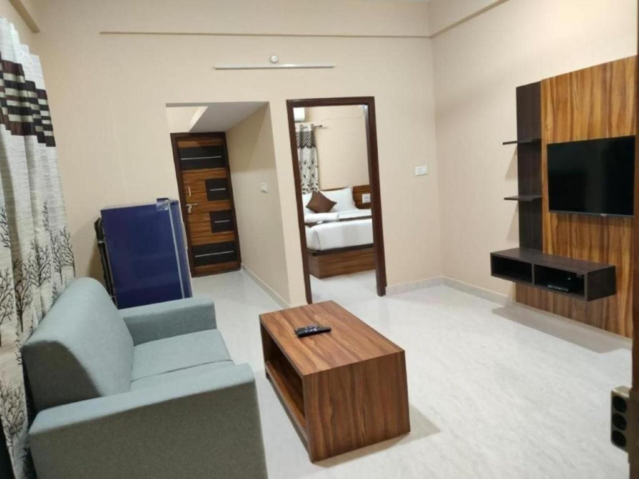 Golden Chariot 1Bhk Flat Manyata Tech Park Bangalore Exterior foto